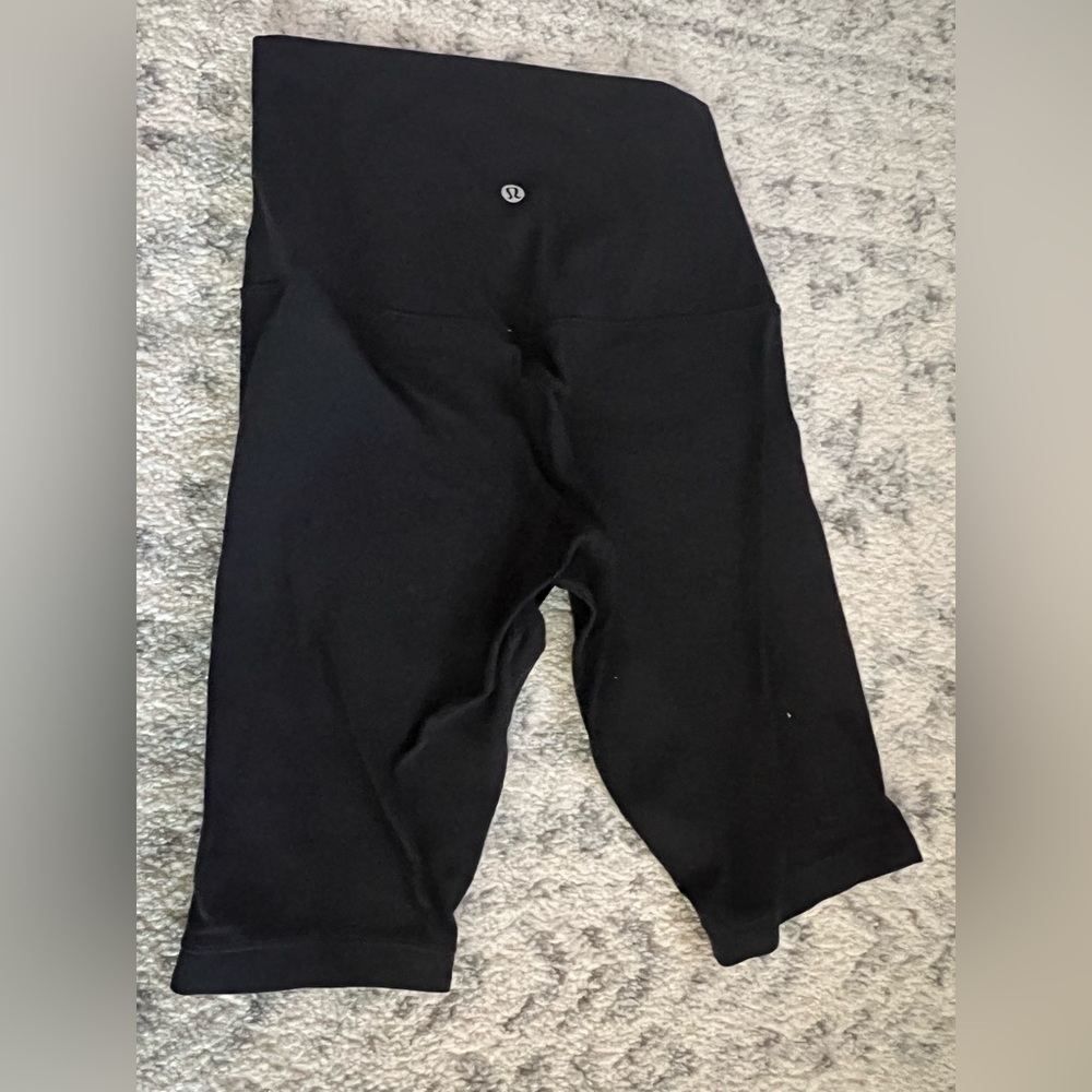 Lululemon Align 8inch shorts